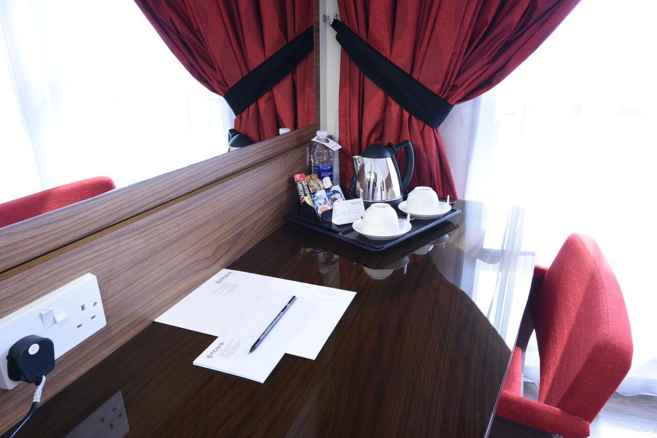 Ramada Encore By Wyndham Kuwait Downtown Kuwait City Eksteriør bilde